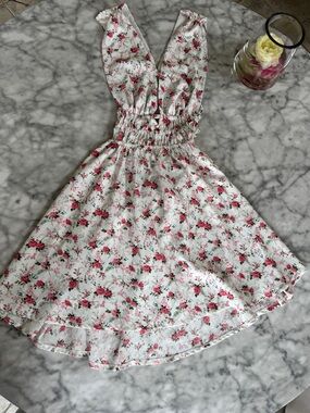 SHEIN Women's White and Pink Floral Mini Dress, Size M